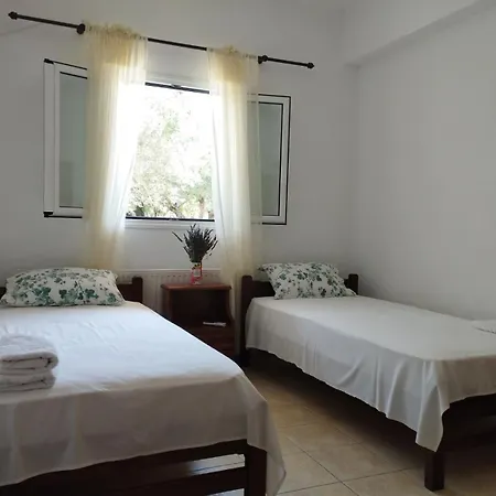 Apartament Krini And Aroma - Garden & Private Parking
